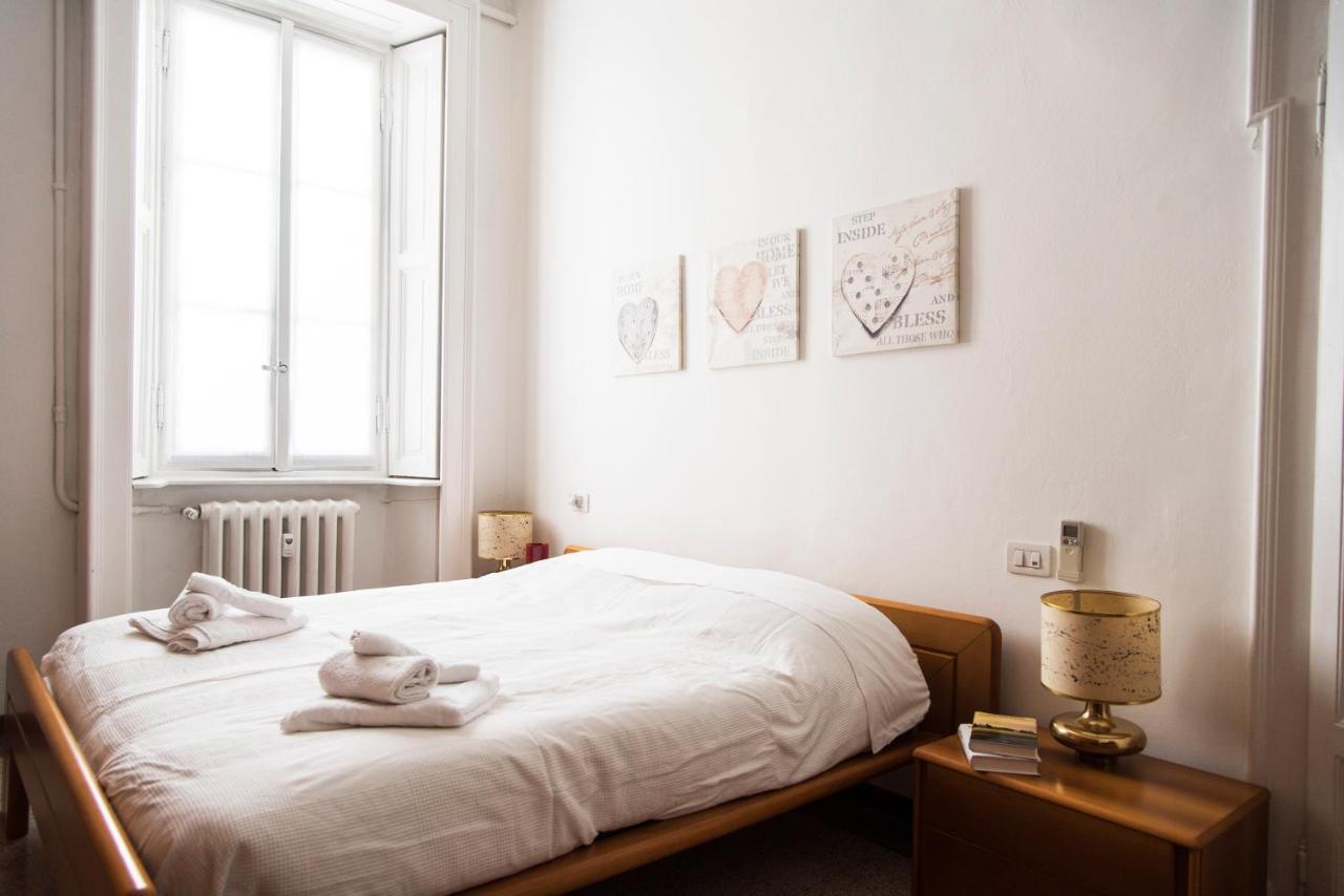 Peaceful Court Apartment In Shopping District Milan Exterior photo
